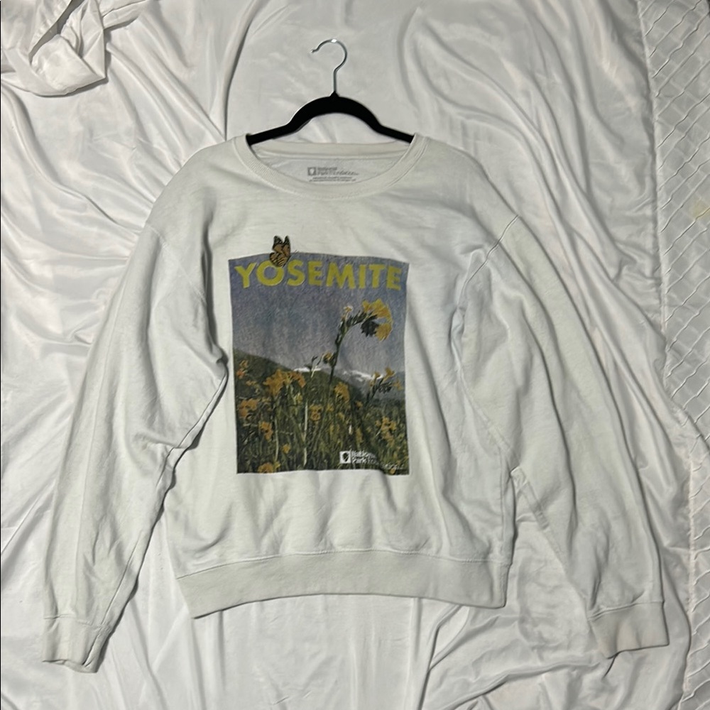 Yosemite Graphic Sweatshirt